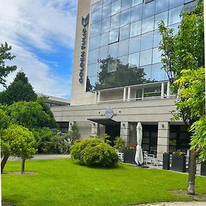 Golden Tulip Aix Les Bains - Hotel & Spa